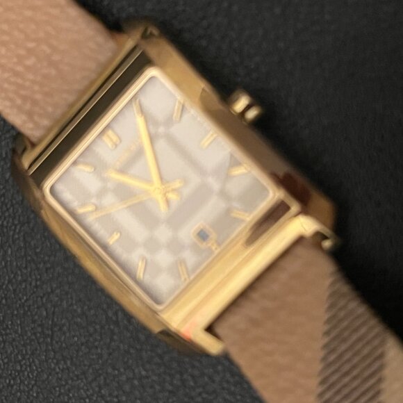 Burberry Nova Gold Tone Square Dial Leather Strap Watch For Women main image 6